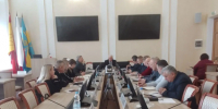 15 декабря глава Богучарского муниципального района Кузнецов Валерий Васильевич провел аппаратное оперативное совещание. - Богучарский муниципальный район